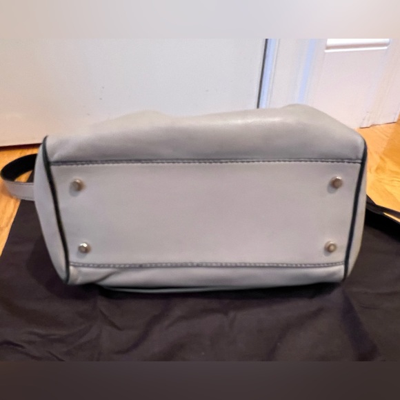 Kate Spade Leather Handbag with dust bag - Picture 3 of 6